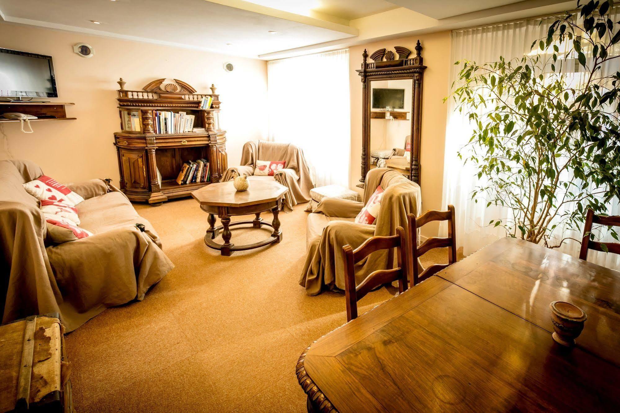 Hotel Restaurant De La Poste Et La Grange Detente, Espace Bien-Etre Chateauneuf-de-Randon Екстер'єр фото
